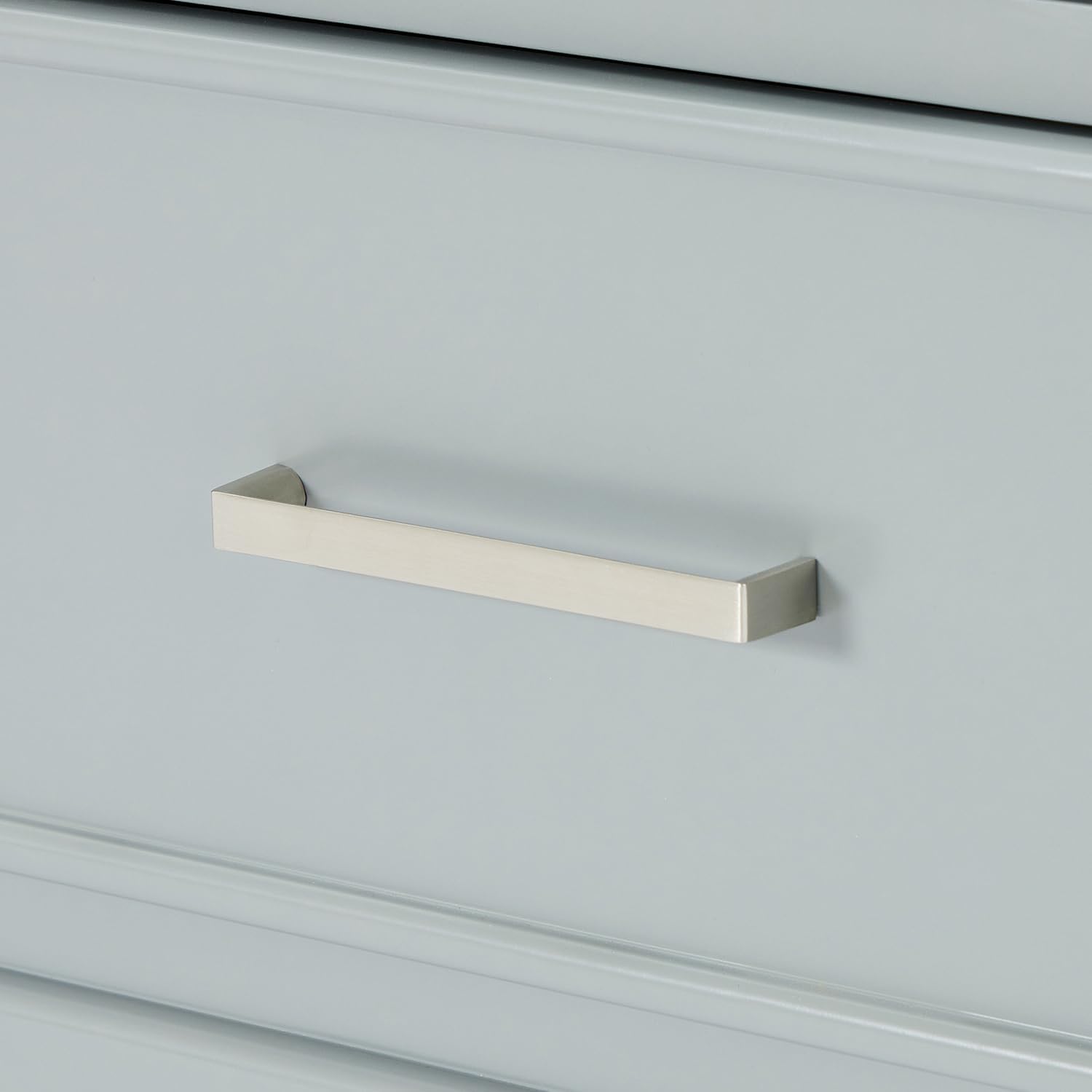 DKB Langford 42-inch Grey Bathroom Vanity with Right Oval Single Sink, Pure White Quartz Countertop & Backsplash, Solid Wood Frame, Soft-Closing & Dovetail Drawers