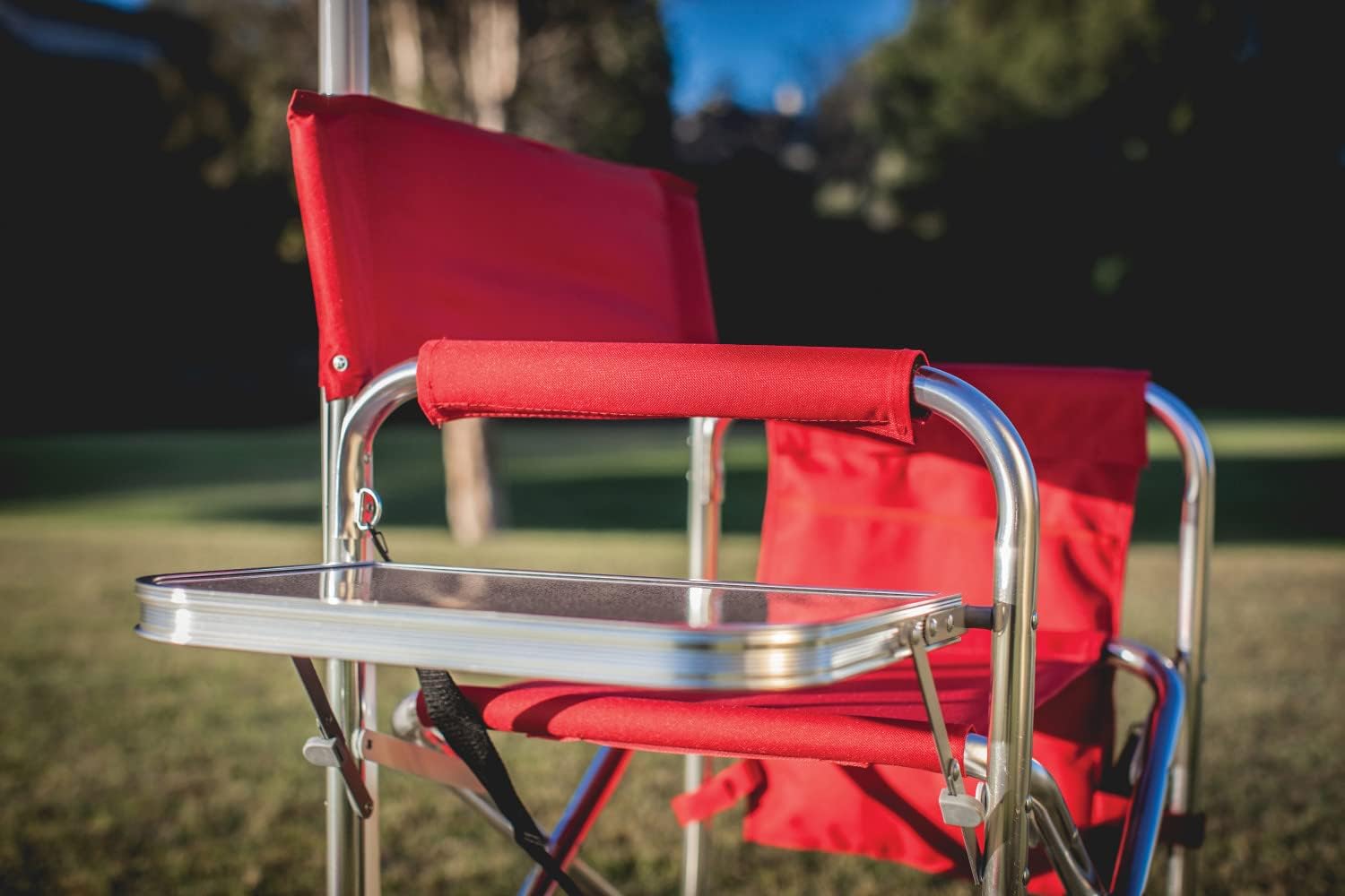 PICNIC TIME NCAA Ohio State Buckeyes Sports Chair with Side Table - Beach Chair - Camp Chair for Adults