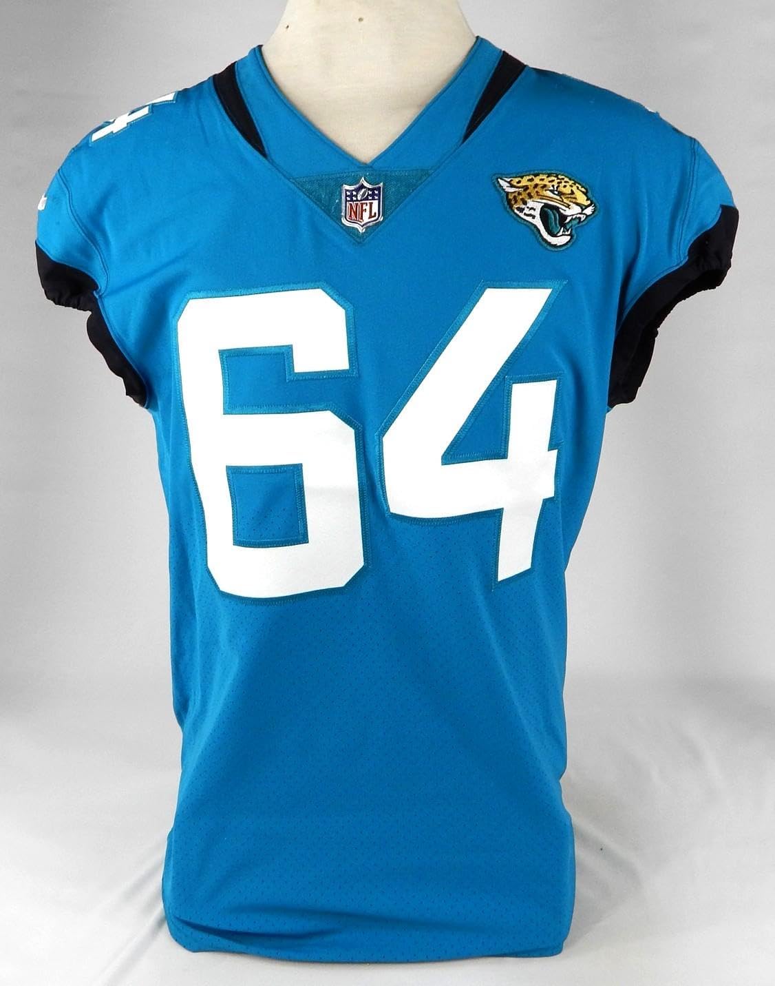 2019 Jacksonville Jaguars Bunchy Stallings #64 Game Used Jersey 46 823 - Unsigned NFL Game Used Jerseys