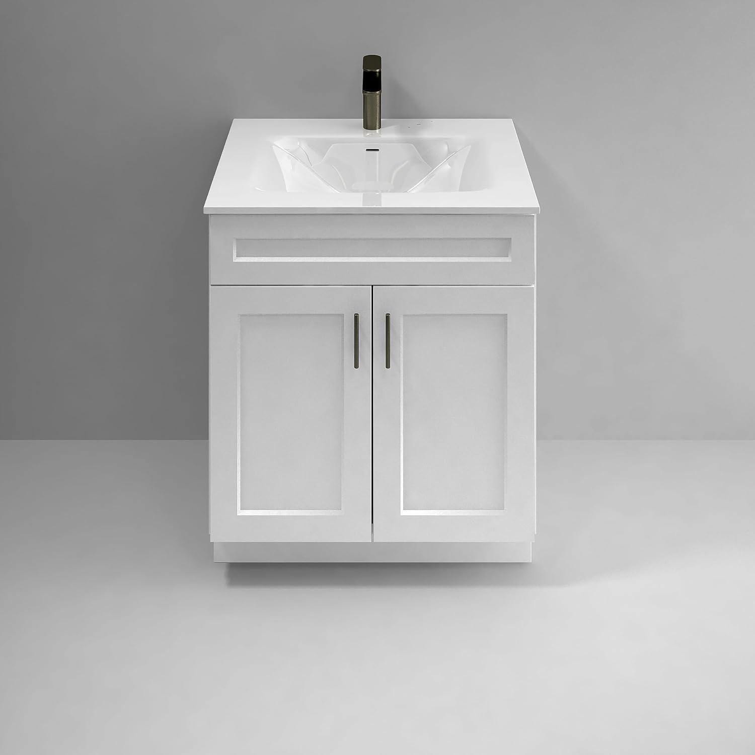 La Royal White Shaker Sink Base Bathroom Vanity Ready-to-Assemble Cabinet 30' Width