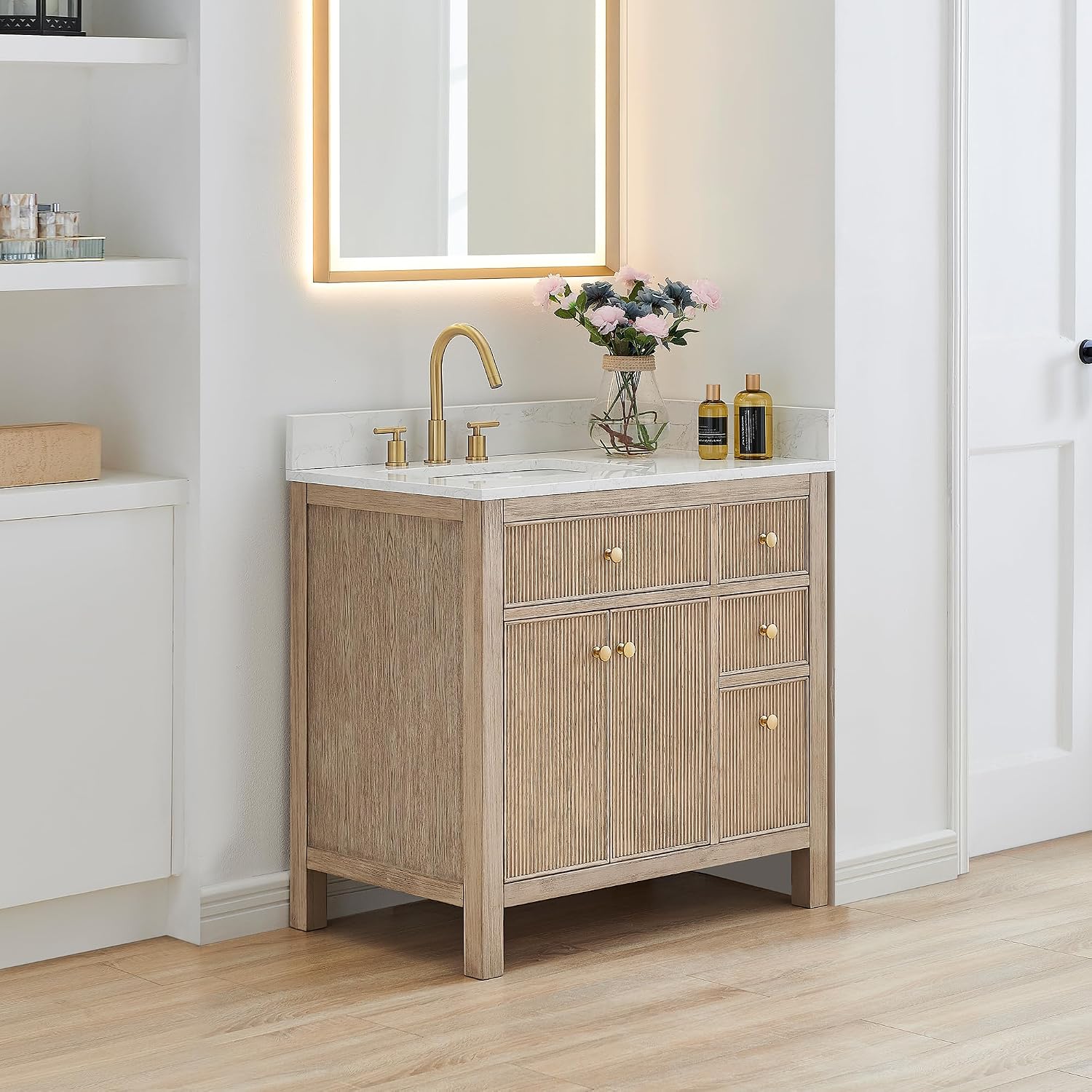Cerrito 36' Wood Vanity in Nature Oak Engineered Stone Top no Mirror