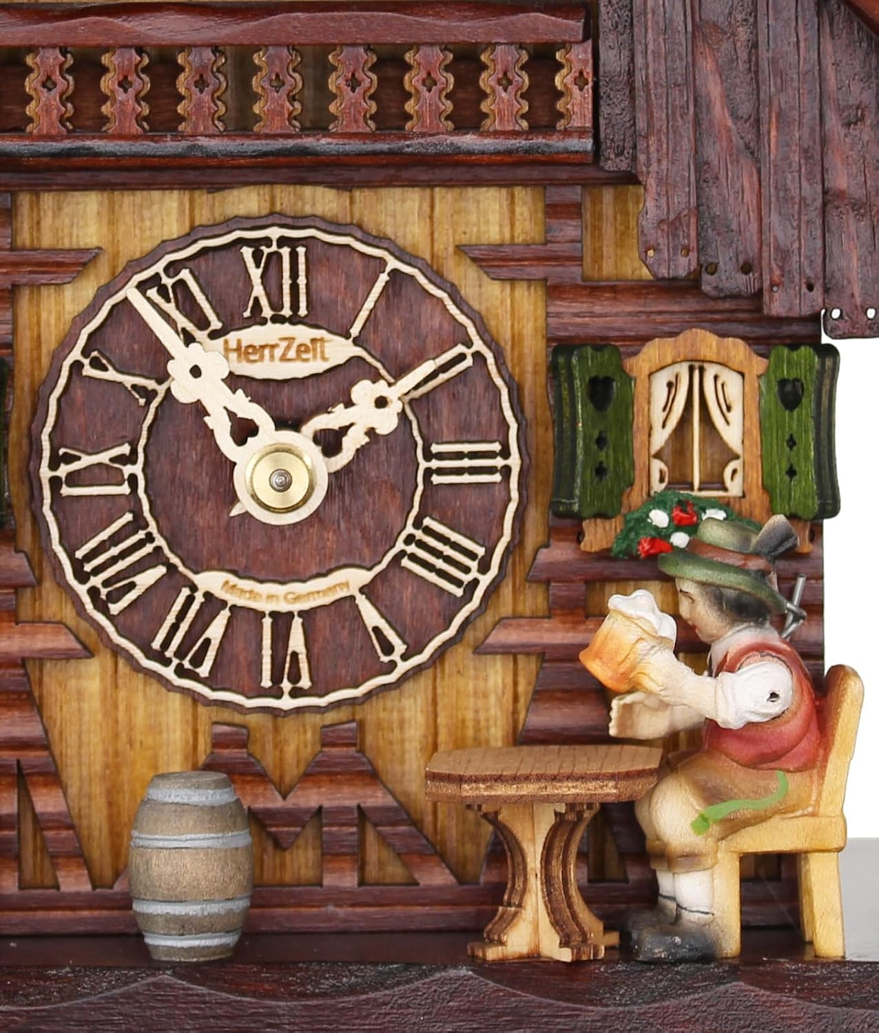 Cuckoo Clock - The Lucky Beer Drinker