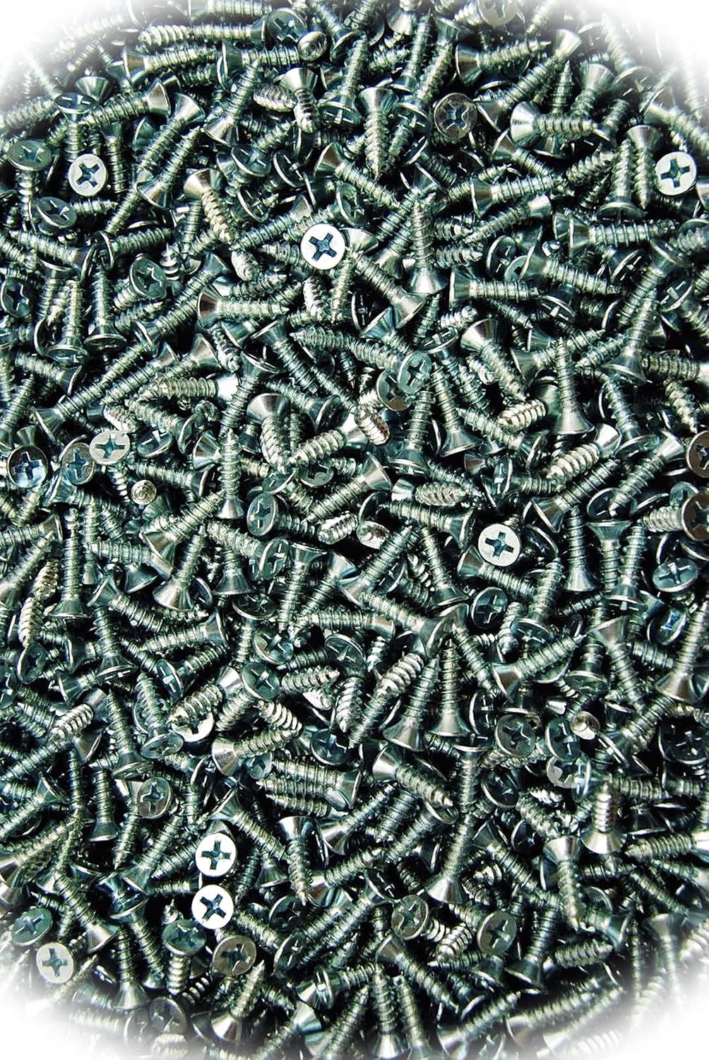 New Pack of (2000) Phillips Flat Head #8 x 5/8' Wood Screw Zinc Plated Multi-Purpose Comprehensive Hardware Fastener Assortment Kit MoPNEM03645
