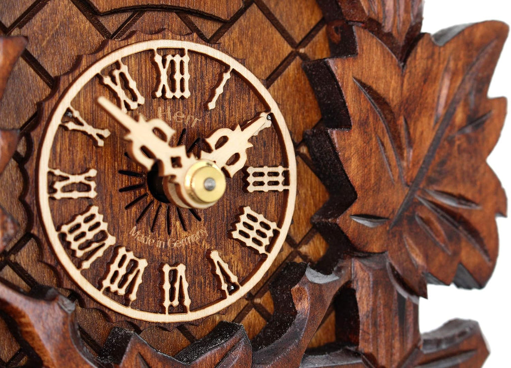 Cuckoo Clock - The Traditional Vine Leaves AH 80/1